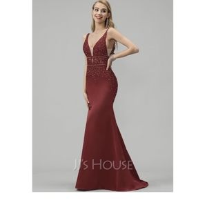 Red trumped jjs house prom dress